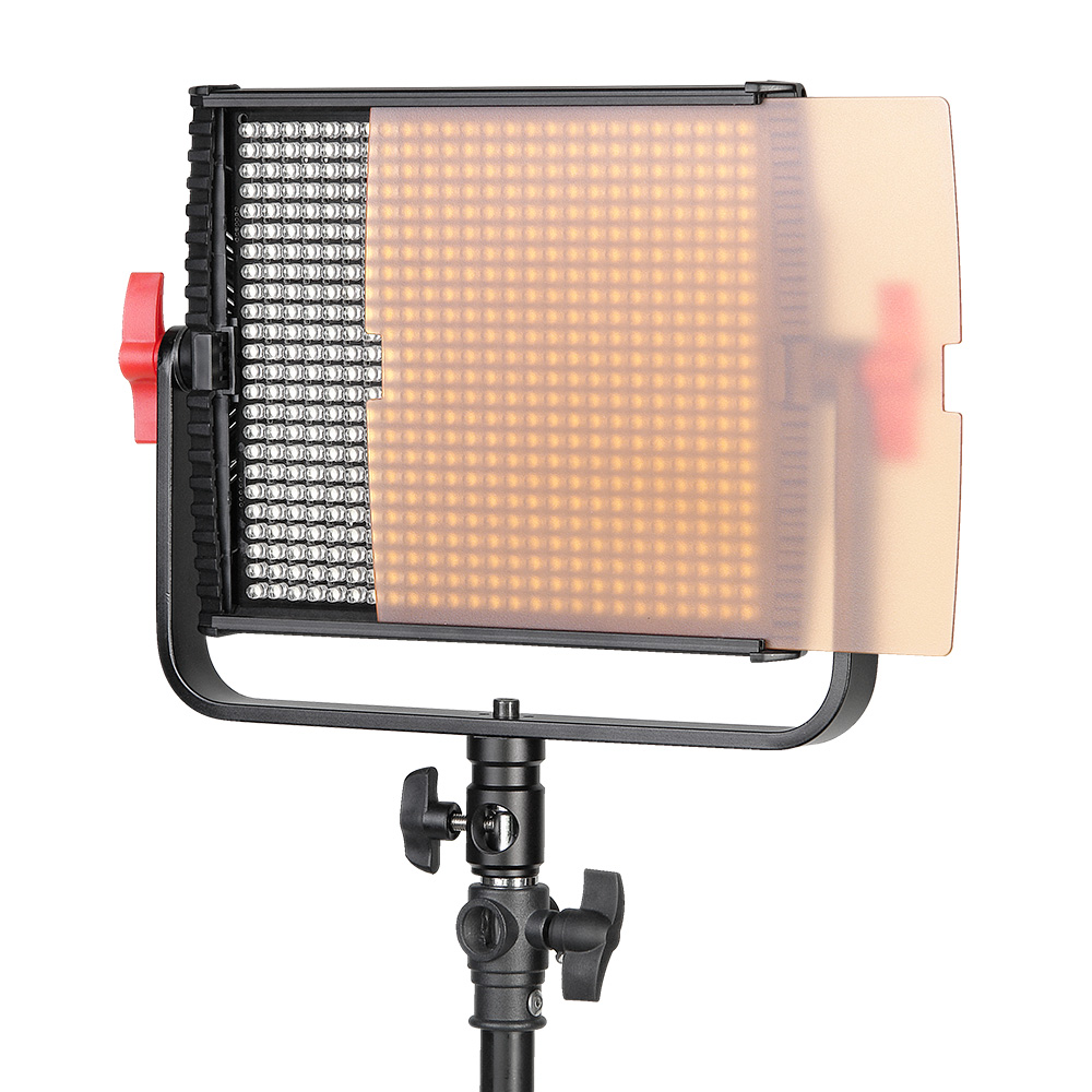 Осветитель светодиодный Falcon Eyes FlatLight 600 LED