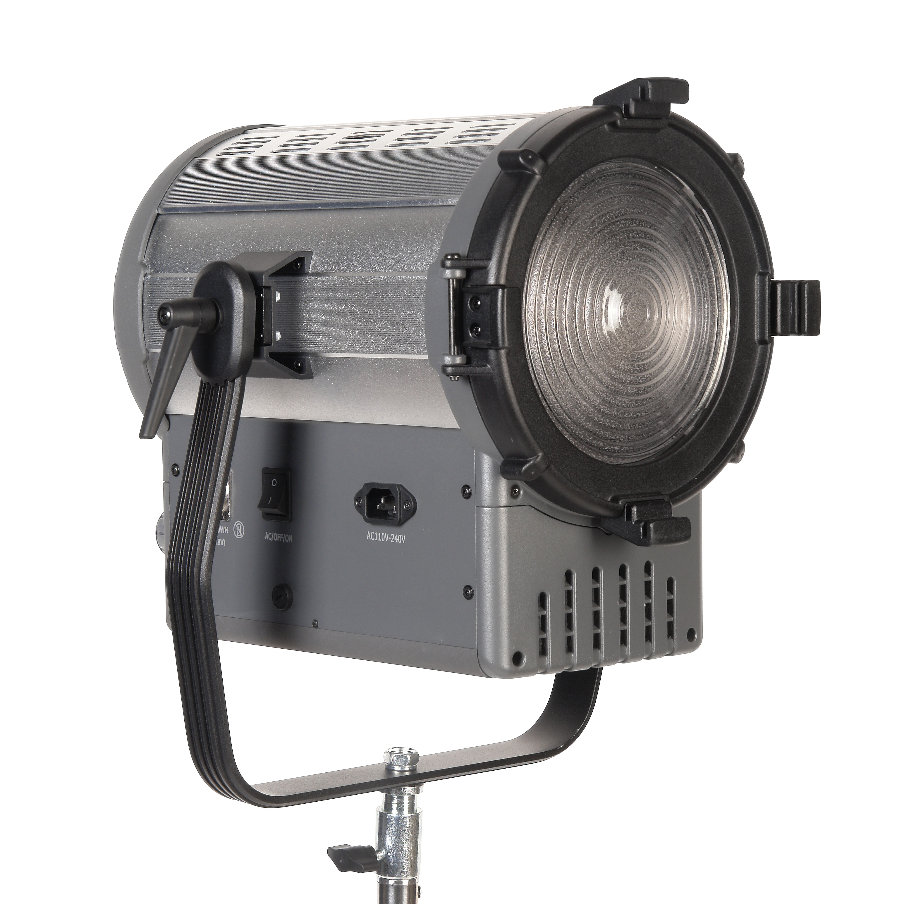 Осветитель студийный GreenBean Fresnel 300 LED X3 Bi-color DMX