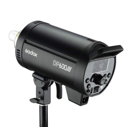 Вспышка студийная Godox DP600III