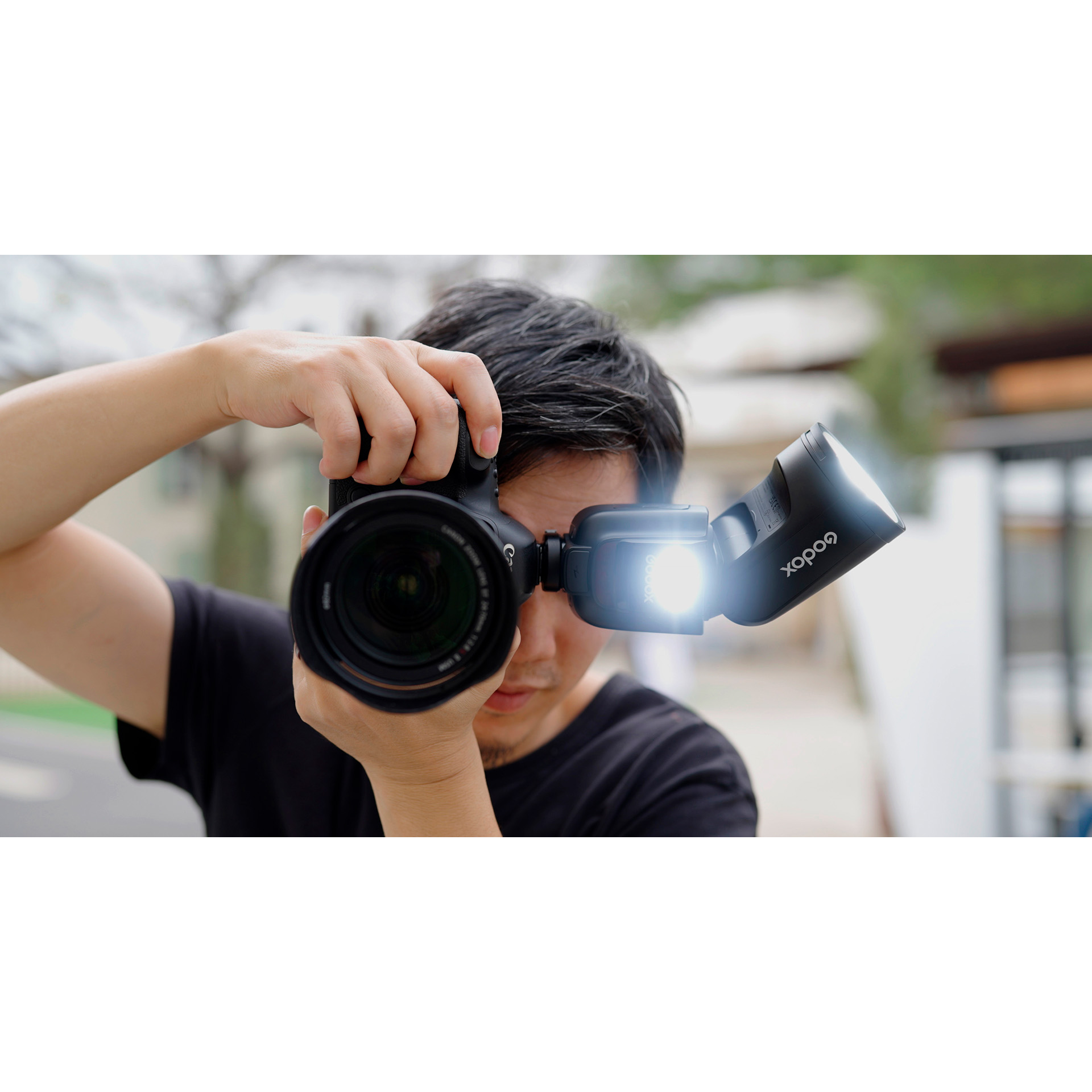Вспышка накамерная Godox V1Pro N TTL для Nikon